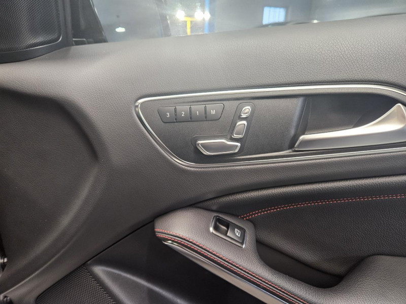 Photo 49 de l'offre de MERCEDES-BENZ CLASSE A 250 Sport 7G-DCT 4-Matic Sport à 21990€ chez MKP Distribution