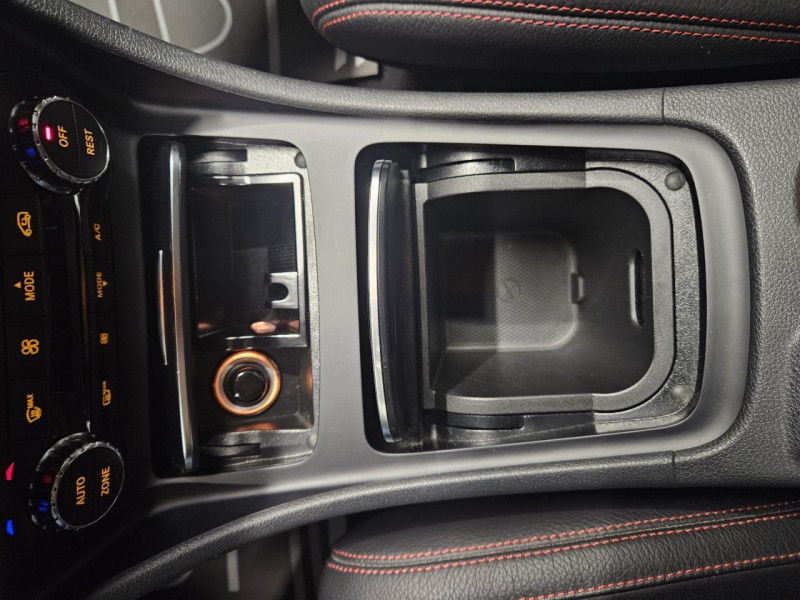Photo 34 de l'offre de MERCEDES-BENZ CLASSE A 250 Sport 7G-DCT 4-Matic Sport à 21990€ chez MKP Distribution