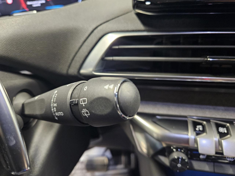 Photo 22 de l'offre de PEUGEOT 5008  1.5 BlueHDi 130 EAT8 GT à 21990€ chez MKP Distribution