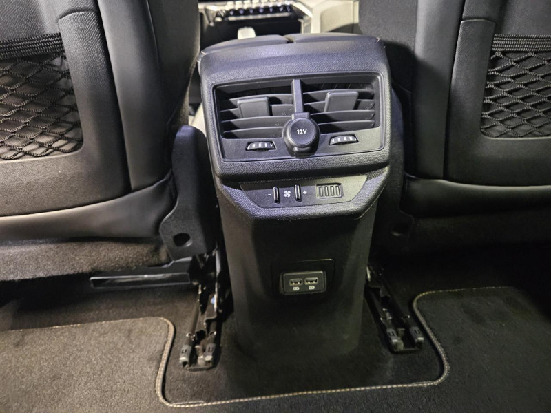 Photo 40 de l'offre de PEUGEOT 5008  1.5 BlueHDi 130 EAT8 GT à 21990€ chez MKP Distribution