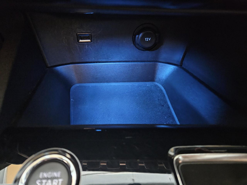 Photo 34 de l'offre de PEUGEOT 5008  1.5 BlueHDi 130 EAT8 GT à 21990€ chez MKP Distribution