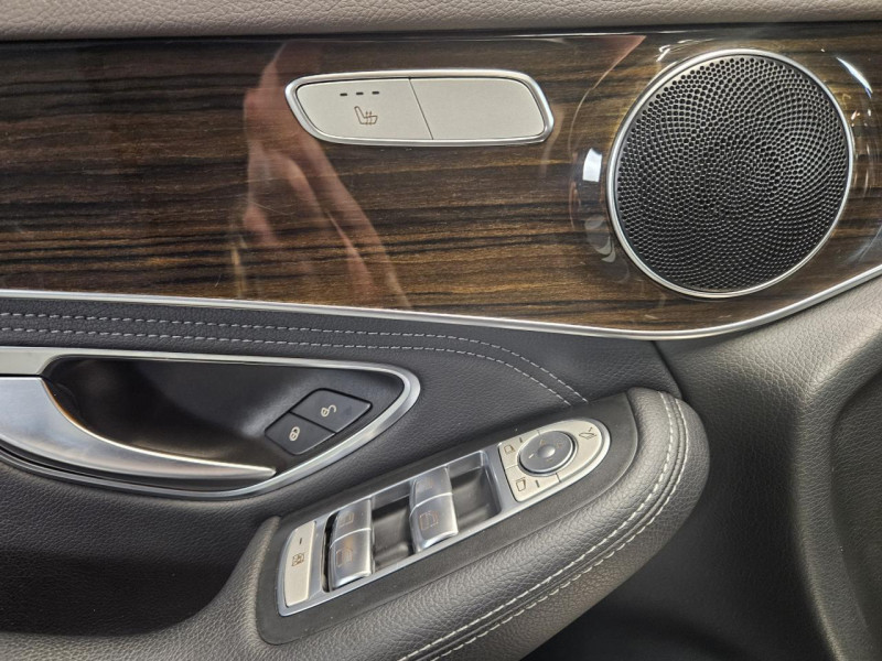 Photo 50 de l'offre de MERCEDES-BENZ GLC 220 d 170 9G-TRONIC 4Matic Executive à 24990€ chez MKP Distribution
