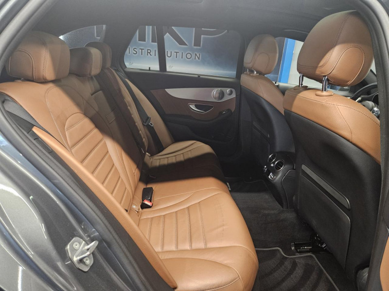 Photo 18 de l'offre de MERCEDES-BENZ CLASSE C BREAK 300 de 317 9G-Tronic AMG Line à 29990€ chez MKP Distribution