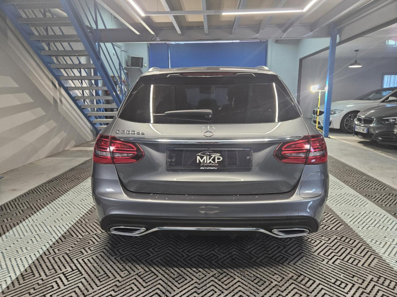 Photo 4 de l'offre de MERCEDES-BENZ CLASSE C BREAK 300 de 317 9G-Tronic AMG Line à 29990€ chez MKP Distribution