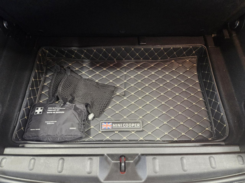 Photo 10 de l'offre de MINI HATCH 5 PORTES F55 Cooper S 2.0 192 Pack Red Hot Chili BVM6 à 16490€ chez MKP Distribution