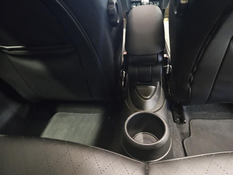 Photo 41 de l'offre de MINI HATCH 5 PORTES F55 Cooper S 2.0 192 Pack Red Hot Chili BVM6 à 16490€ chez MKP Distribution