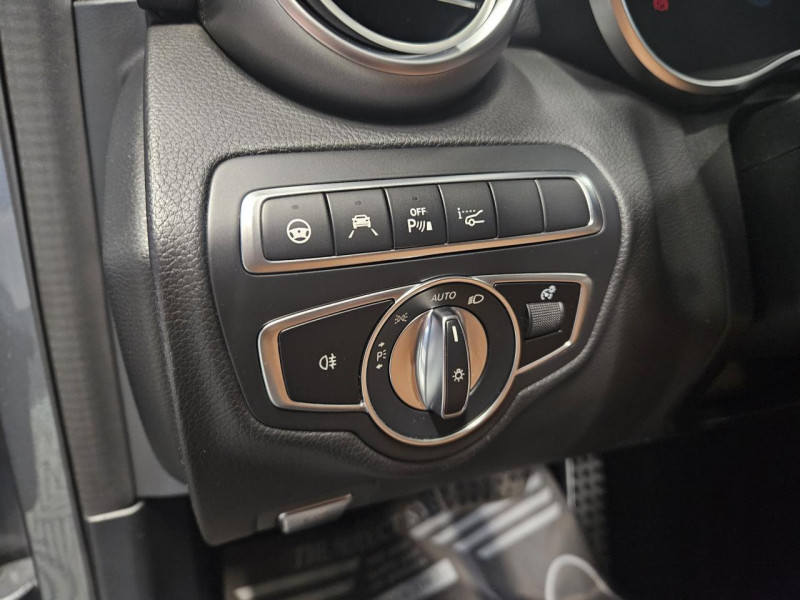 Photo 29 de l'offre de MERCEDES-BENZ CLASSE C BREAK 300 de 317 9G-Tronic AMG Line à 29990€ chez MKP Distribution