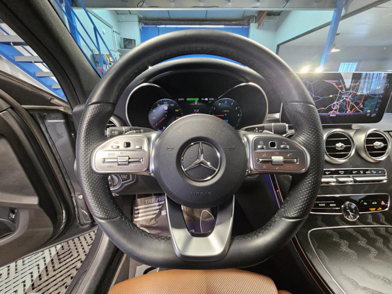 Photo 20 de l'offre de MERCEDES-BENZ CLASSE C BREAK 300 de 317 9G-Tronic AMG Line à 29990€ chez MKP Distribution