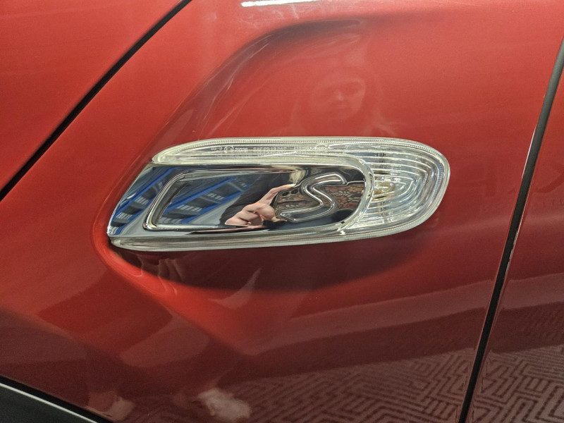 Photo 43 de l'offre de MINI HATCH 5 PORTES F55 Cooper S 2.0 192 Pack Red Hot Chili BVM6 à 16490€ chez MKP Distribution