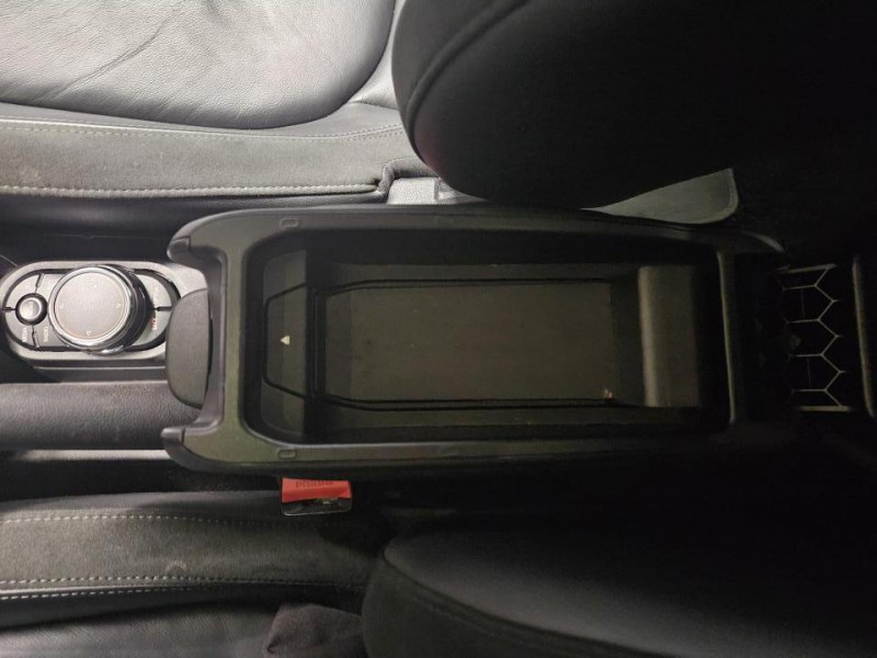 Photo 32 de l'offre de MINI HATCH 5 PORTES F55 Cooper S 2.0 192 Pack Red Hot Chili BVM6 à 16490€ chez MKP Distribution