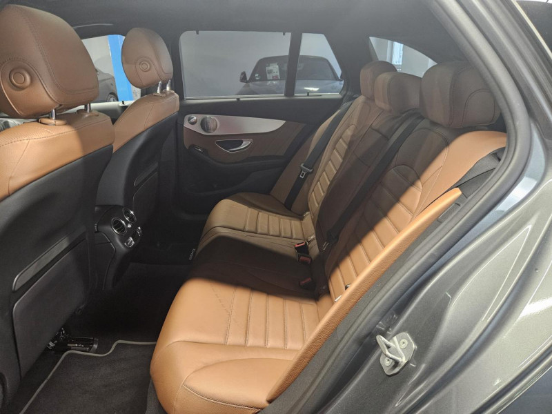 Photo 17 de l'offre de MERCEDES-BENZ CLASSE C BREAK 300 de 317 9G-Tronic AMG Line à 29990€ chez MKP Distribution