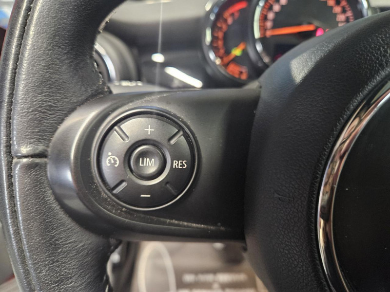 Photo 19 de l'offre de MINI HATCH 5 PORTES F55 Cooper S 2.0 192 Pack Red Hot Chili BVM6 à 16490€ chez MKP Distribution