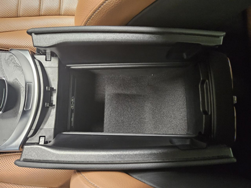 Photo 39 de l'offre de MERCEDES-BENZ CLASSE C BREAK 300 de 317 9G-Tronic AMG Line à 29990€ chez MKP Distribution