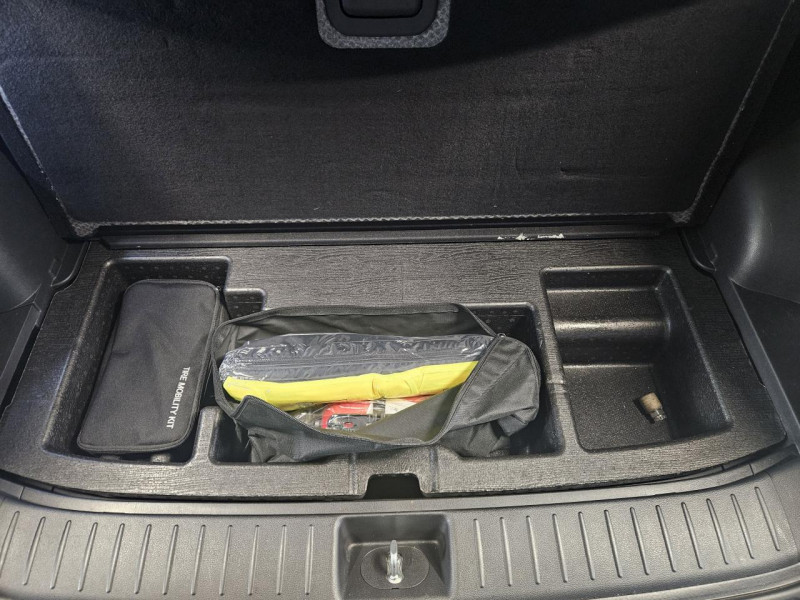 Photo 10 de l'offre de KIA SPORTAGE 1.6 CRDi 136 MHEV DCT7 4x2 GT Line Premium à 26490€ chez MKP Distribution