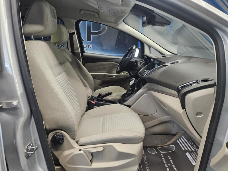 Photo 14 de l'offre de FORD C-MAX  1.5 EcoBoost 150 BVA Titanium à 12990€ chez MKP Distribution