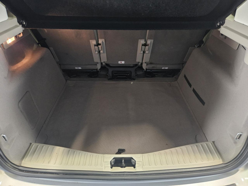 Photo 9 de l'offre de FORD C-MAX  1.5 EcoBoost 150 BVA Titanium à 12990€ chez MKP Distribution