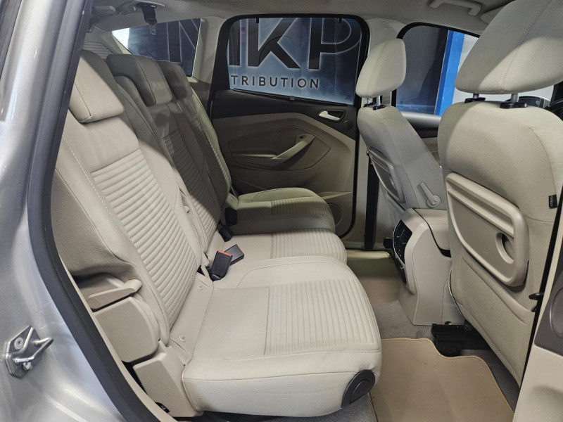 Photo 16 de l'offre de FORD C-MAX  1.5 EcoBoost 150 BVA Titanium à 12990€ chez MKP Distribution