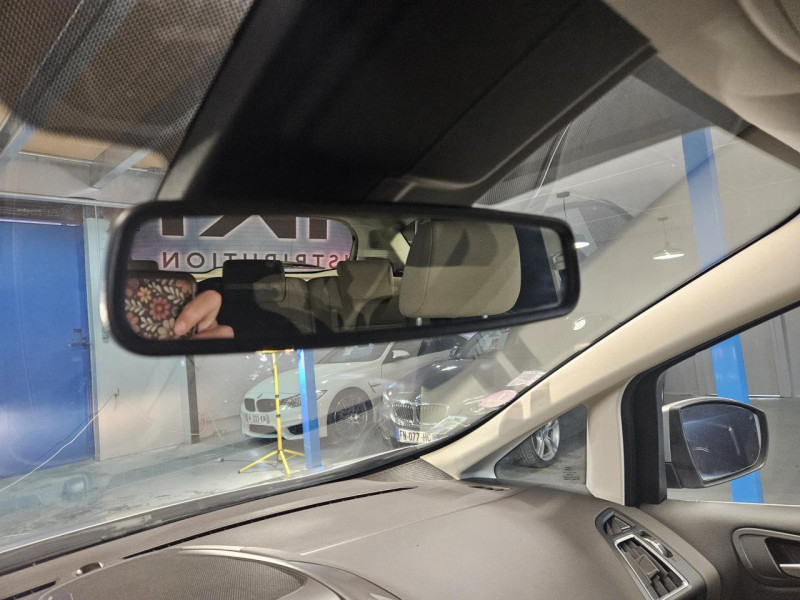 Photo 38 de l'offre de FORD C-MAX  1.5 EcoBoost 150 BVA Titanium à 12990€ chez MKP Distribution