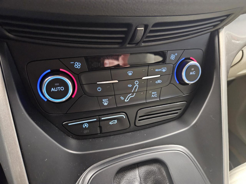 Photo 32 de l'offre de FORD C-MAX  1.5 EcoBoost 150 BVA Titanium à 12990€ chez MKP Distribution