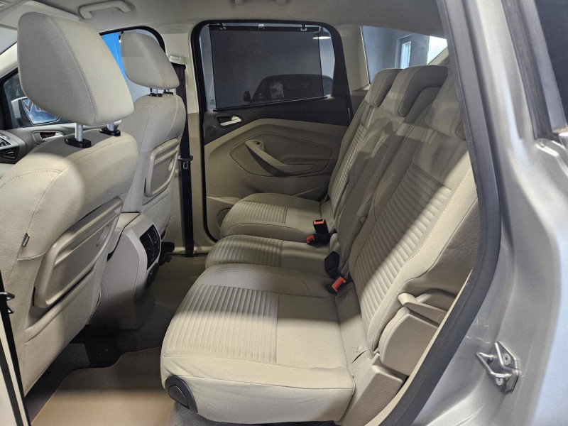 Photo 15 de l'offre de FORD C-MAX  1.5 EcoBoost 150 BVA Titanium à 12990€ chez MKP Distribution