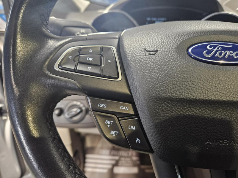 Photo 19 de l'offre de FORD C-MAX  1.5 EcoBoost 150 BVA Titanium à 12990€ chez MKP Distribution