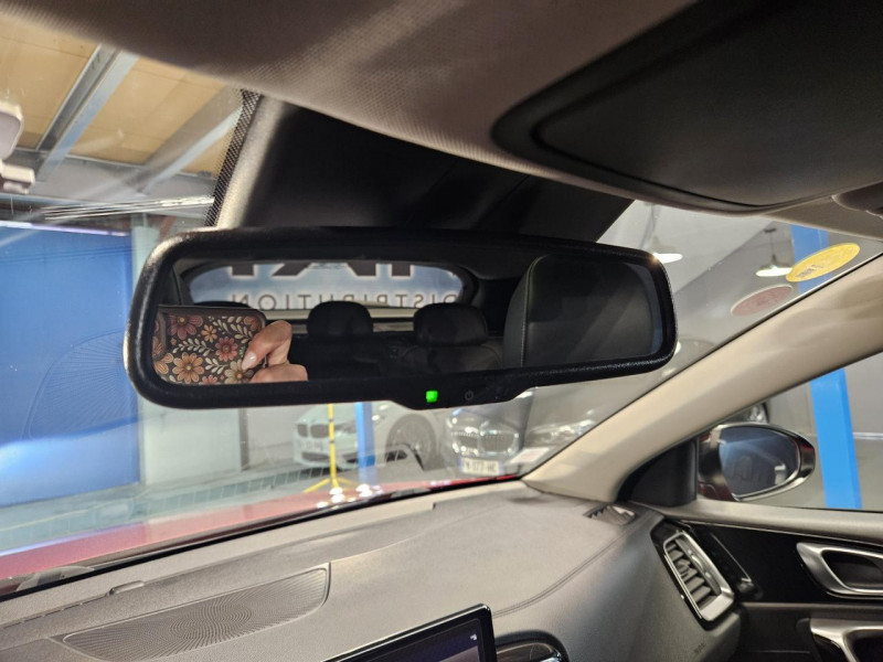 Photo 37 de l'offre de KIA XCEED 1.6 CRDi 136 DCT Design à 14990€ chez MKP Distribution