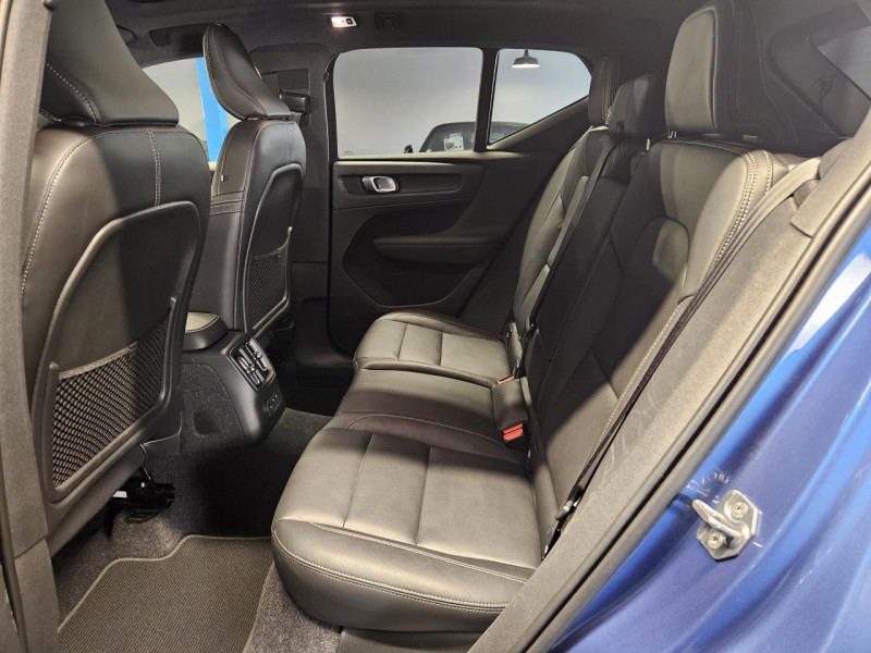 Photo 15 de l'offre de VOLVO XC40  1.5 T5 262 DCT7 R-Design à 27990€ chez MKP Distribution