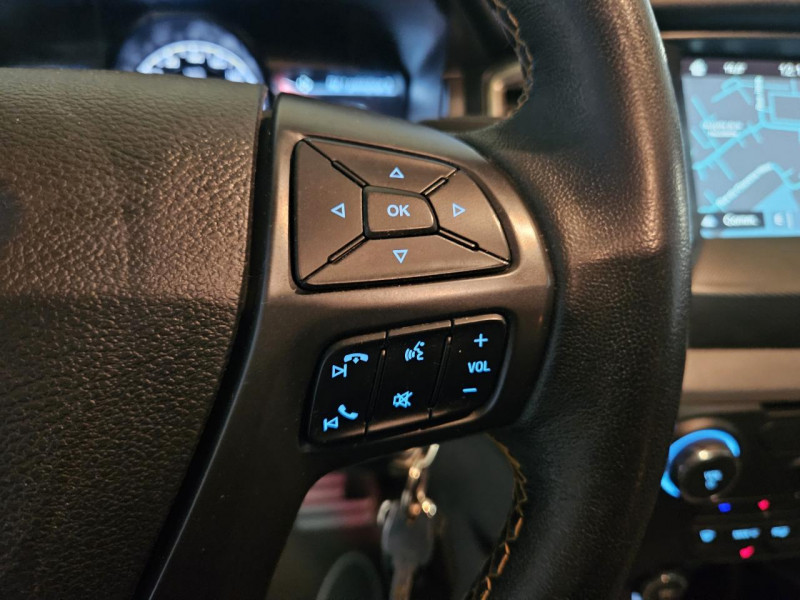 Photo 20 de l'offre de FORD RANGER DOUBLE CABINE 3.2 TDCi 200 4X4 BVA6 WILDTRAK à 33990€ chez MKP Distribution