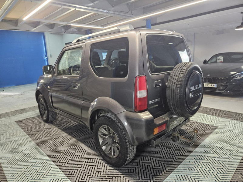 Photo 3 de l'offre de SUZUKI JIMNY  1.3 VVT 85 BVM5 JLX à 14990€ chez MKP Distribution