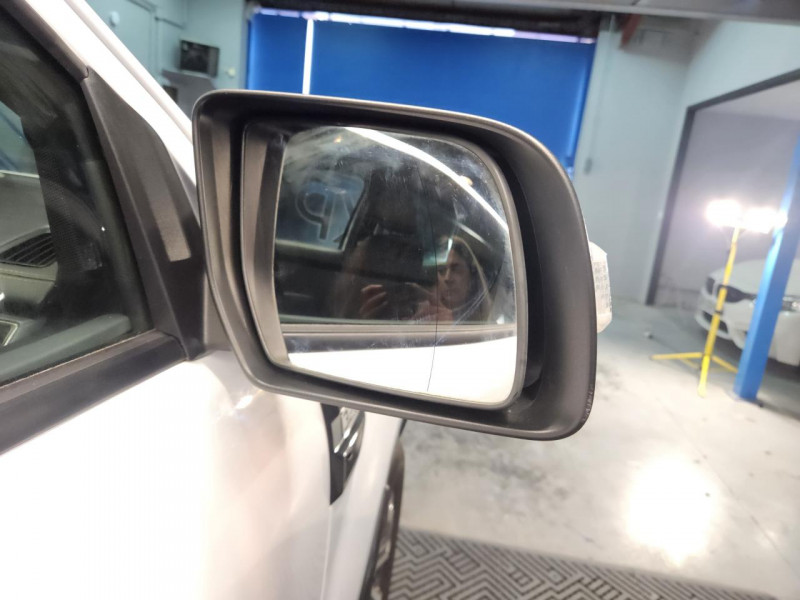 Photo 50 de l'offre de FORD RANGER DOUBLE CABINE 3.2 TDCi 200 4X4 BVA6 WILDTRAK à 33990€ chez MKP Distribution