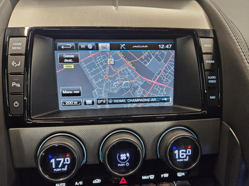 Photo 23 de l'offre de JAGUAR F-Type Coupe 3.0 V6 340 BVA8 à 36990€ chez MKP Distribution