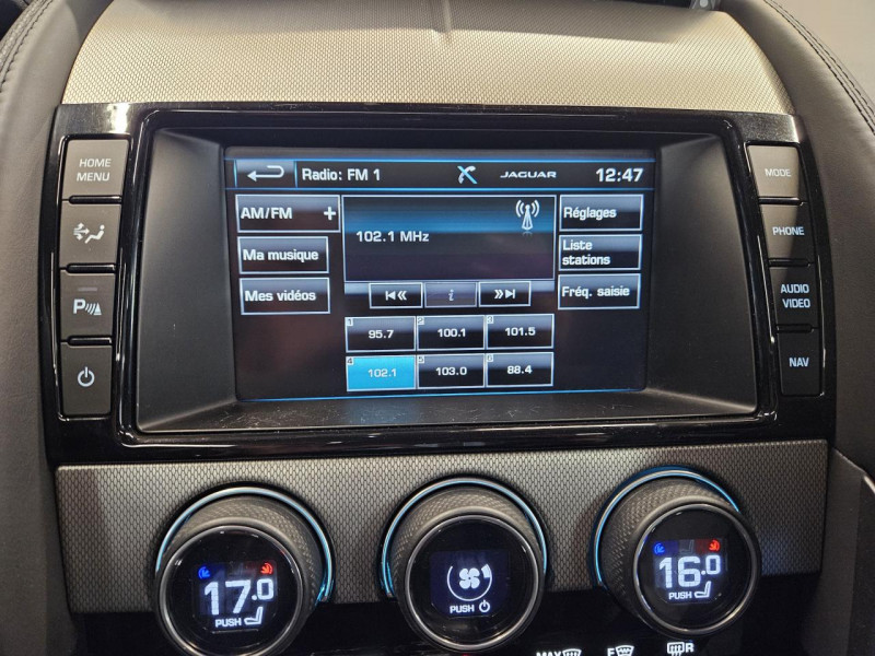 Photo 25 de l'offre de JAGUAR F-Type Coupe 3.0 V6 340 BVA8 à 36990€ chez MKP Distribution