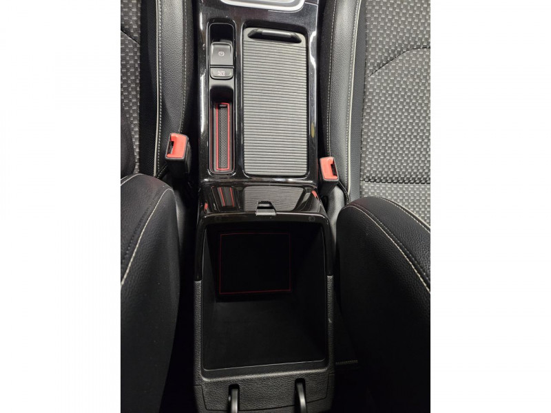 Photo 35 de l'offre de KIA XCEED 1.6 CRDi 136 DCT Design à 14990€ chez MKP Distribution