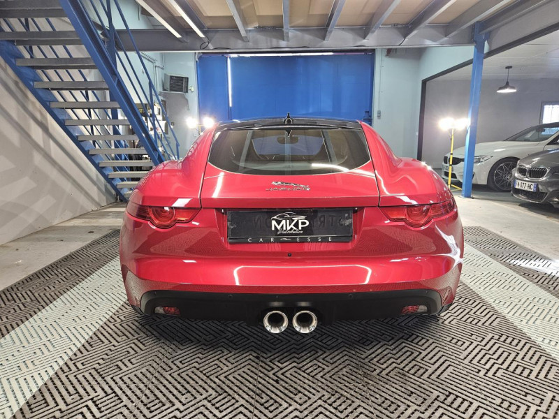 Photo 4 de l'offre de JAGUAR F-Type Coupe 3.0 V6 340 BVA8 à 36990€ chez MKP Distribution