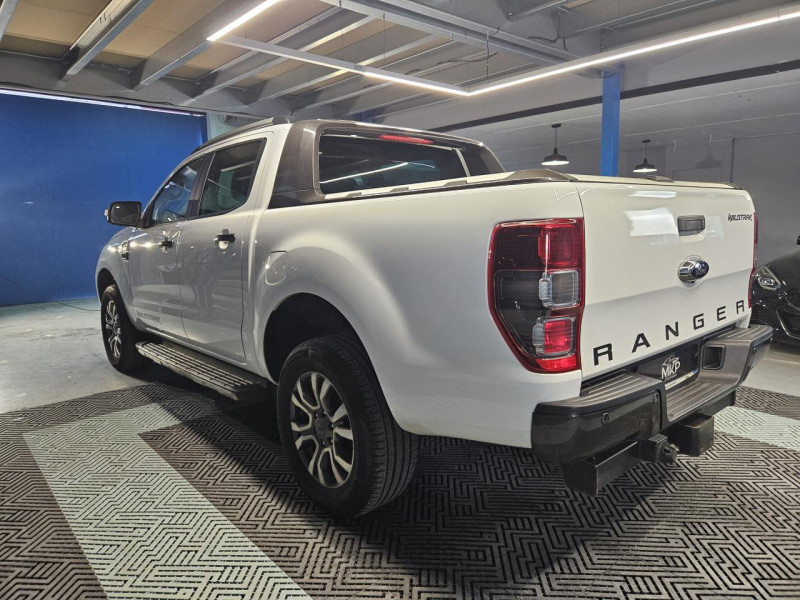 Photo 3 de l'offre de FORD RANGER DOUBLE CABINE 3.2 TDCi 200 4X4 BVA6 WILDTRAK à 33990€ chez MKP Distribution