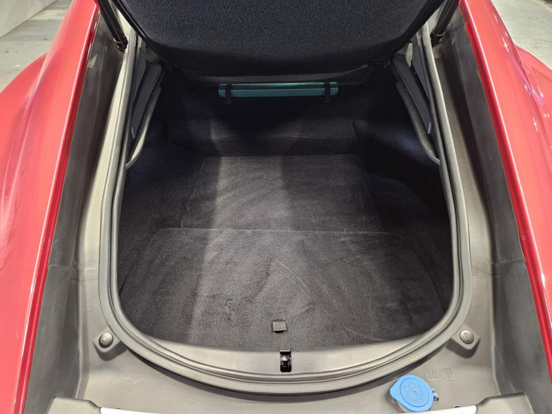 Photo 9 de l'offre de JAGUAR F-Type Coupe 3.0 V6 340 BVA8 à 36990€ chez MKP Distribution