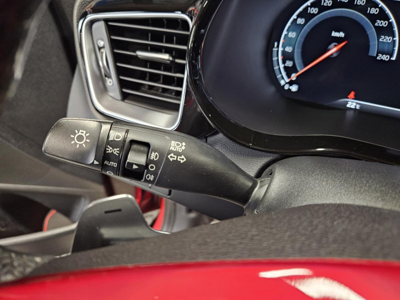 Photo 22 de l'offre de KIA XCEED 1.6 CRDi 136 DCT Design à 14990€ chez MKP Distribution