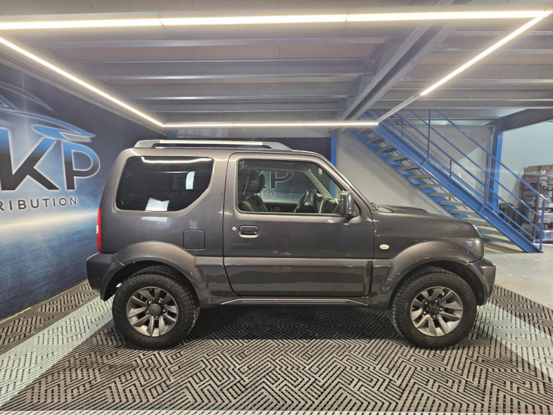 Photo 5 de l'offre de SUZUKI JIMNY  1.3 VVT 85 BVM5 JLX à 14990€ chez MKP Distribution