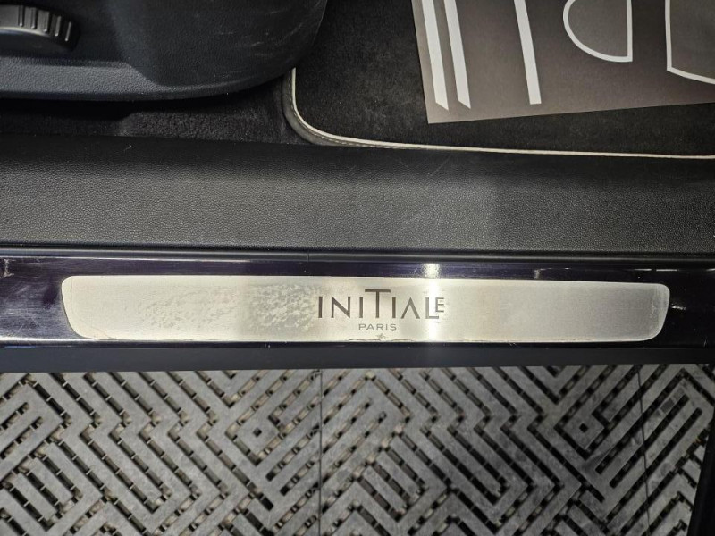 Photo 41 de l'offre de RENAULT KOLEOS 2.0 dCi 175 4x2 X-tronic Energy Initiale Paris à 18990€ chez MKP Distribution