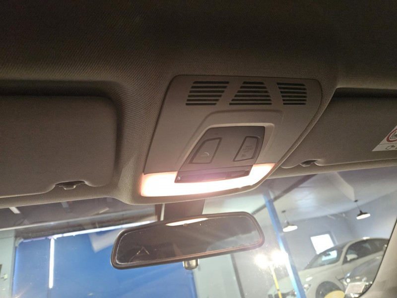 Photo 39 de l'offre de BMW Serie 4 Gran Coupé 418dA 2.0 136 Sport F36  BVA8  à 23490€ chez MKP Distribution