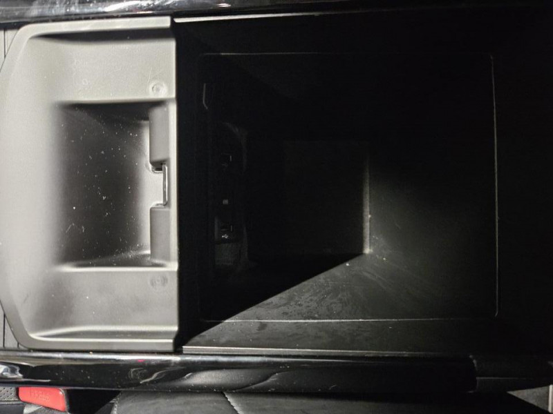 Photo 32 de l'offre de RENAULT KOLEOS 2.0 dCi 175 4x2 X-tronic Energy Initiale Paris à 18990€ chez MKP Distribution