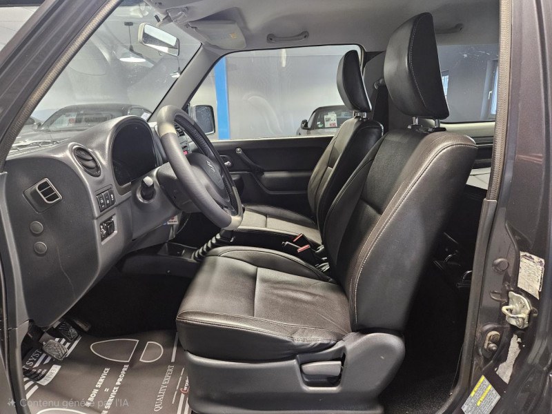 Photo 15 de l'offre de SUZUKI JIMNY  1.3 VVT 85 BVM5 JLX à 14990€ chez MKP Distribution