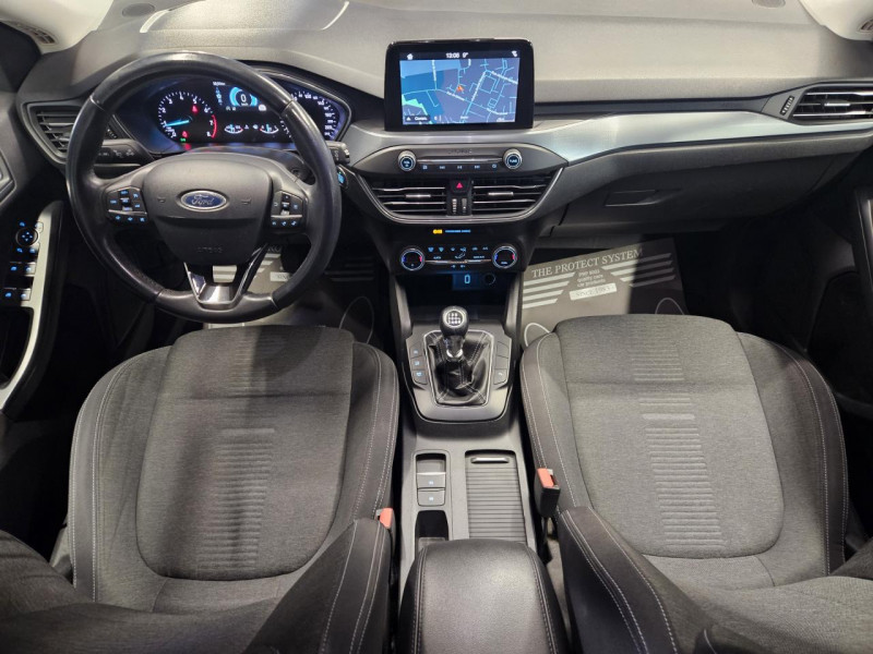 Photo 12 de l'offre de FORD FOCUS ACTIVE 1.0 EcoBoost 125 ST-Line BVM à 12490€ chez MKP Distribution
