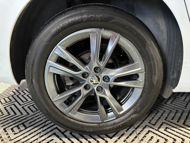 Photo 41 de l'offre de SKODA FABIA IV 1.0 TSI 110 Style  BVM - TVA à 12990€ chez MKP Distribution