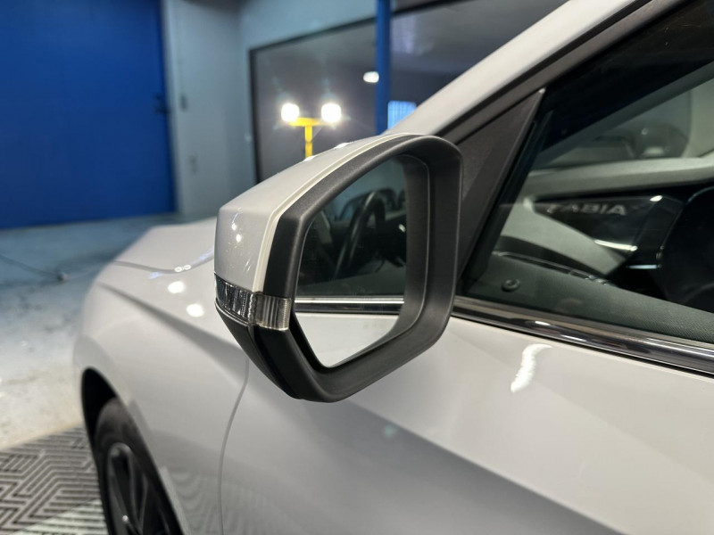 Photo 37 de l'offre de SKODA FABIA IV 1.0 TSI 110 Style  BVM - TVA à 12990€ chez MKP Distribution