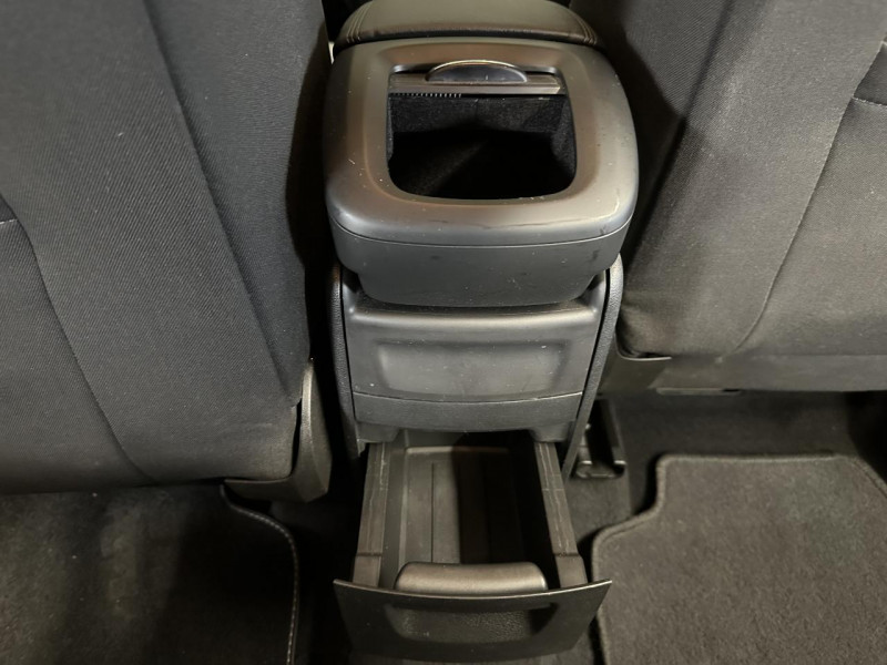 Photo 44 de l'offre de OPEL ZAFIRA 1.6 CDTI 134 ELITE 7PL PHASE 2 BVM à 14990€ chez MKP Distribution