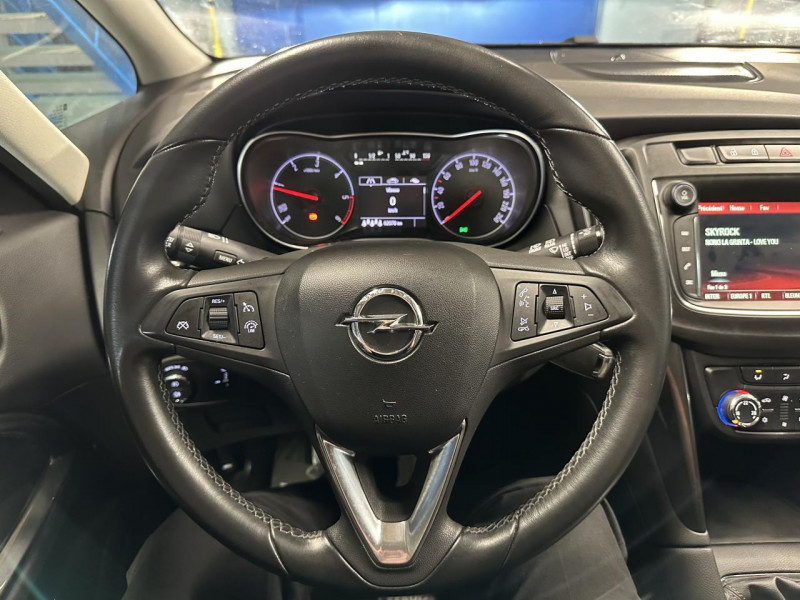 Photo 14 de l'offre de OPEL ZAFIRA 1.6 CDTI 134 ELITE 7PL PHASE 2 BVM à 14990€ chez MKP Distribution