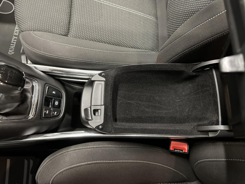 Photo 30 de l'offre de OPEL ZAFIRA 1.6 CDTI 134 ELITE 7PL PHASE 2 BVM à 14990€ chez MKP Distribution