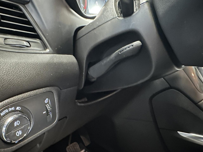 Photo 20 de l'offre de OPEL ZAFIRA 1.6 CDTI 134 ELITE 7PL PHASE 2 BVM à 14990€ chez MKP Distribution