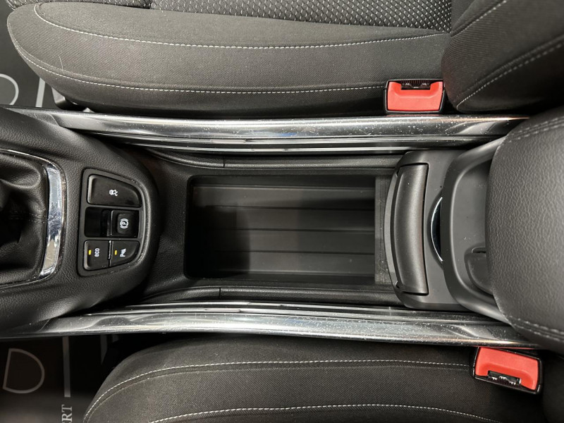 Photo 27 de l'offre de OPEL ZAFIRA 1.6 CDTI 134 ELITE 7PL PHASE 2 BVM à 14990€ chez MKP Distribution